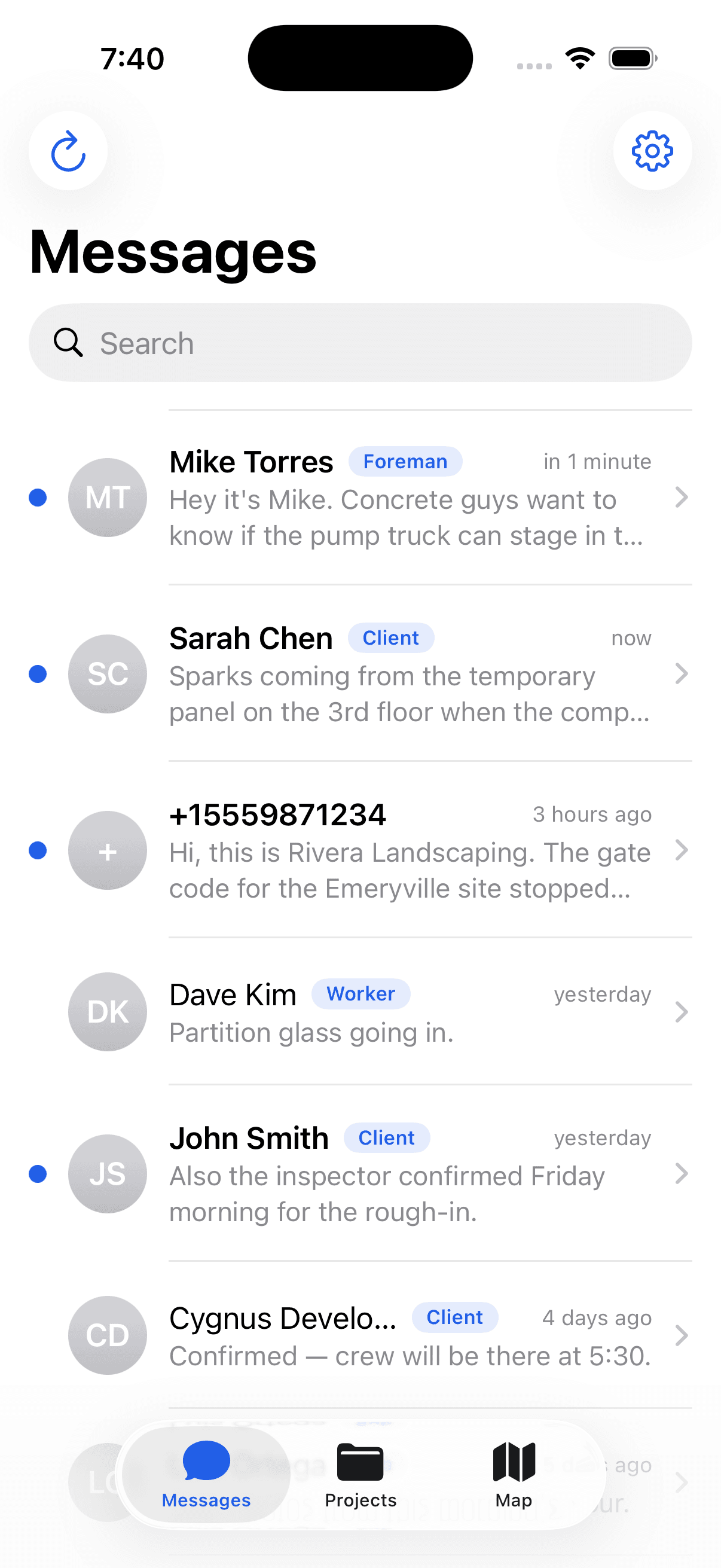 SiteSignal PM iOS conversation list from the reviewed project’s checked-in app capture.